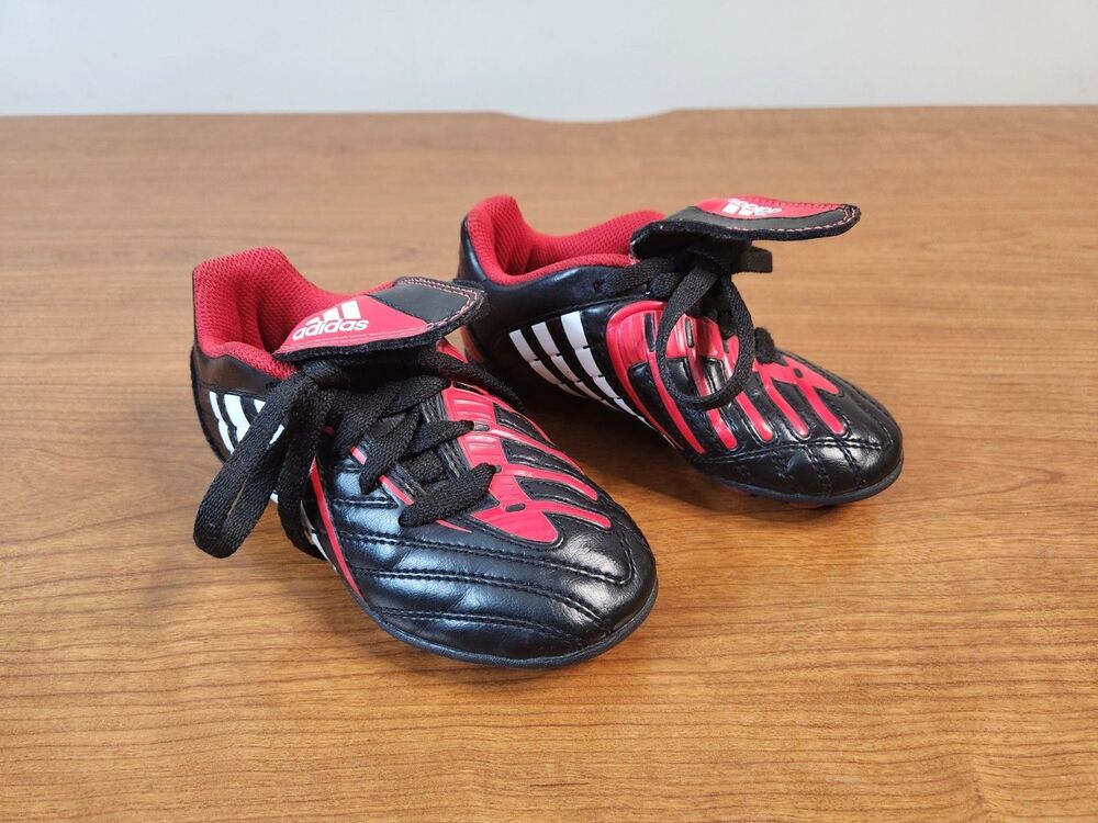 Adidas Kids Soccer Cleats – Art 029223 – Black/Red W/ White Stripes – Size 10K